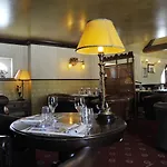 Western La Metairie Hotel 3*