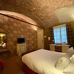 Western La Metairie Hotel 3*