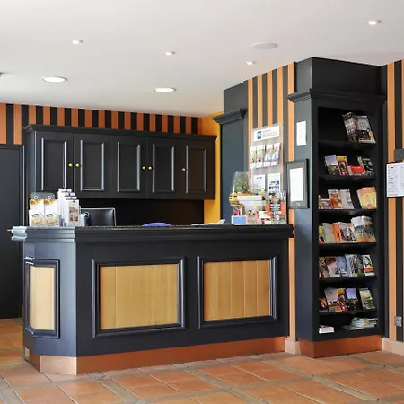 Western La Metairie 3*