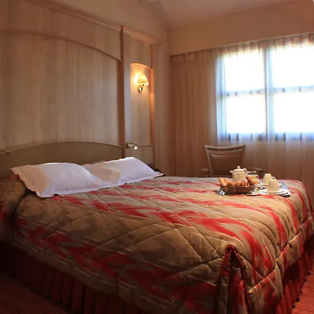 贝斯特韦斯特梅泰里酒店 3* 格斯奈