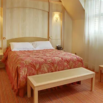 La Metairie Hotel 3*
