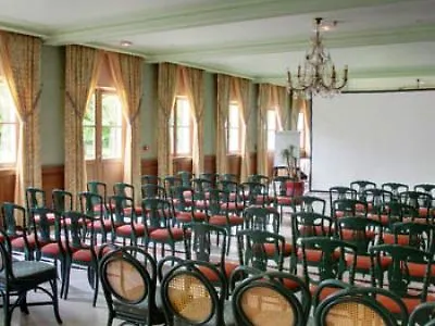 La Metairie Hotel 3*