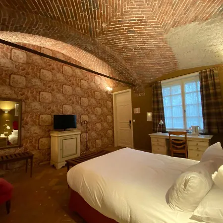 La Metairie Hotel 3*